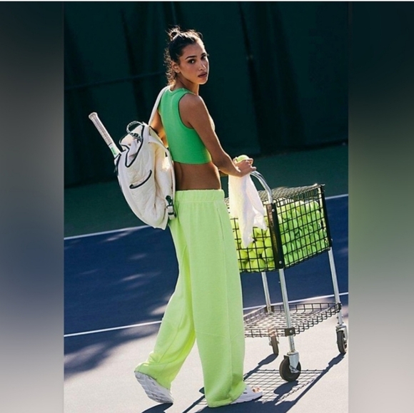 🌟 NWOT 🌟 Free People MVP Sweat Pants - Picture 3 of 3